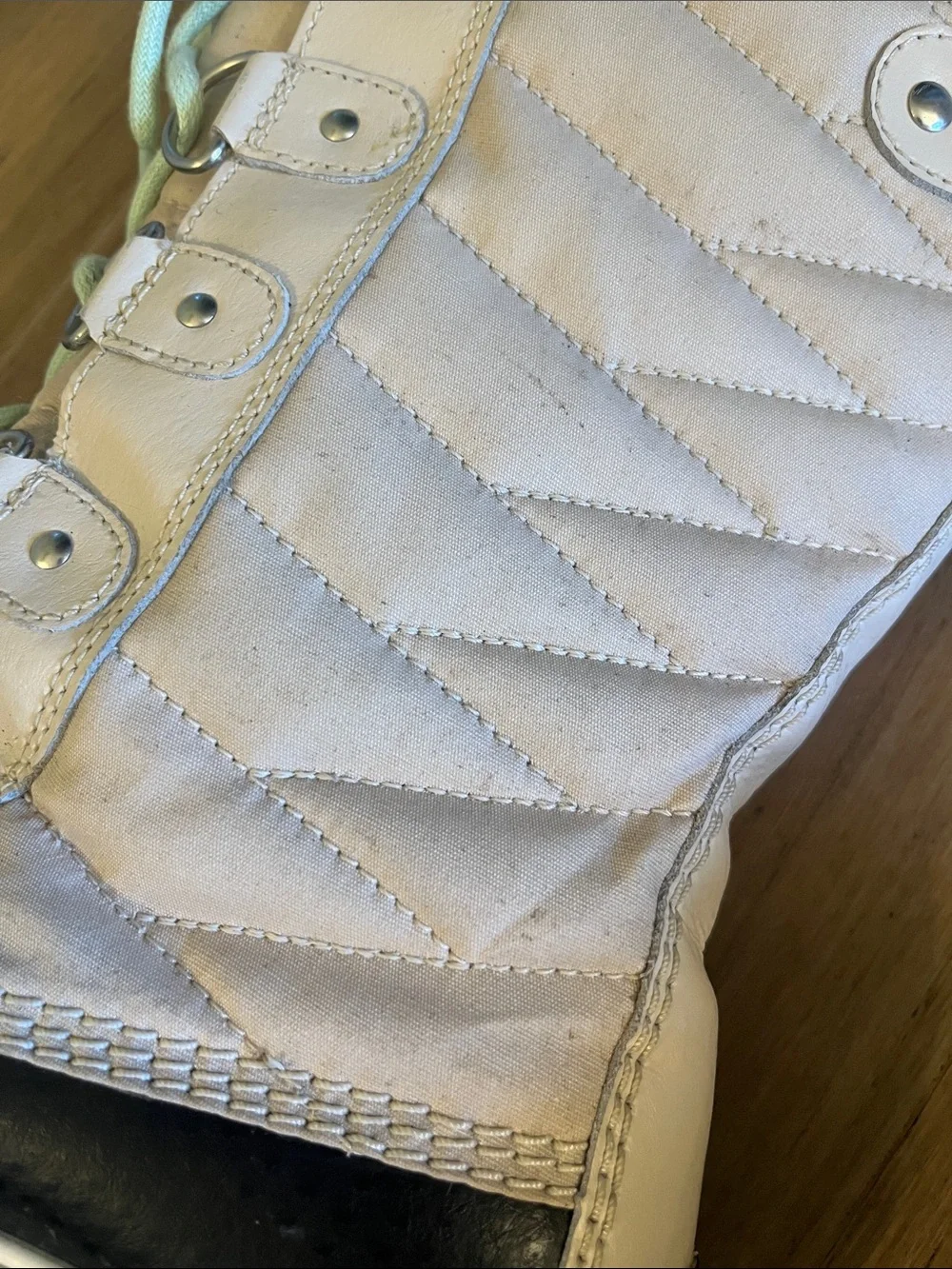 Sorel Tofino II Faux Fur Lined Waterproof Boot Womens 9